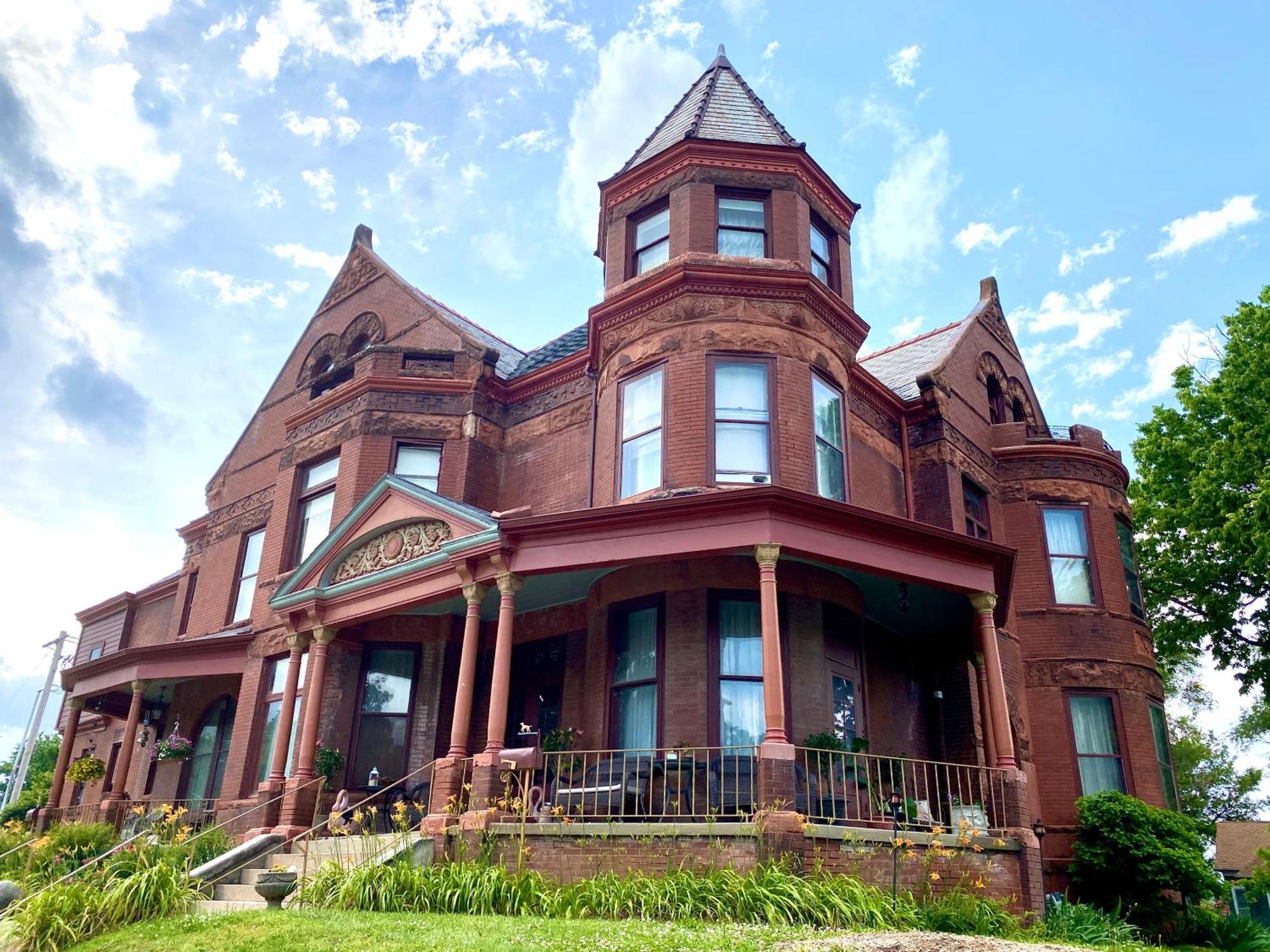 Vineyard Mansion B&B Saint Joseph Exterior foto